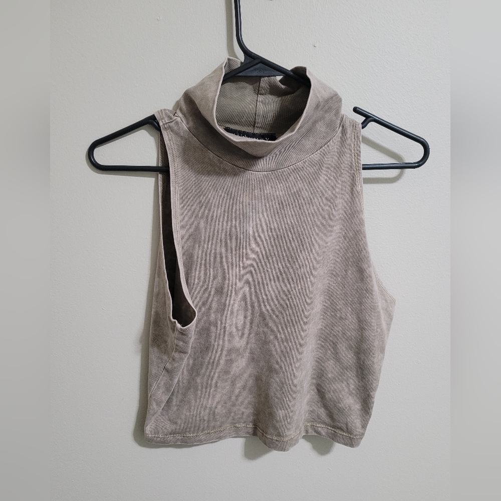 Milky Way Crop Top with Collar (L)
